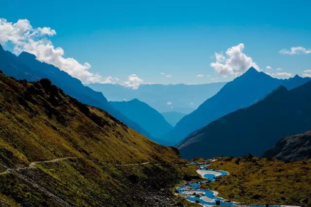 南阳徒步最美路线图_南阳最美徒步路线_南阳徒步经典路线