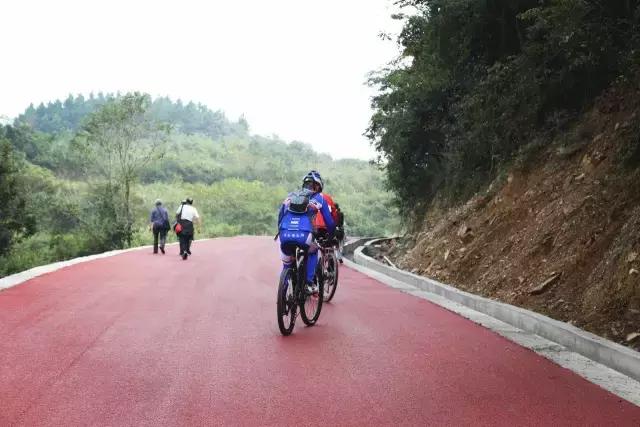 赤水旅游公路露营地点_赤水旅游公路自驾游_赤水哪里可以露营搭帐篷